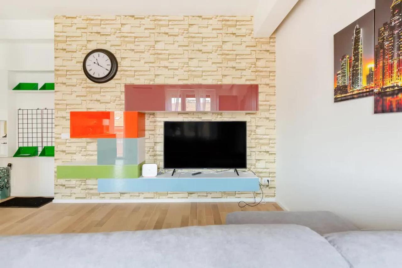 Central Maya Apartment - Milan — Photos 3
